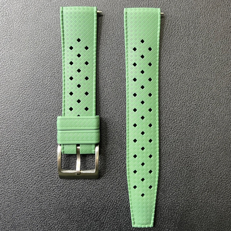 Cinturino Tropic in caucciù con sgancio rapido, disponibile in 9 colori, ansa 20mm, stile vintage e sportivo.