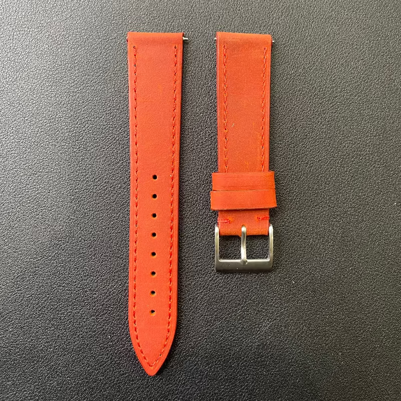 Cinturino in vera pelle vintage con sgancio rapido, disponibile in vari colori e misure ansa.