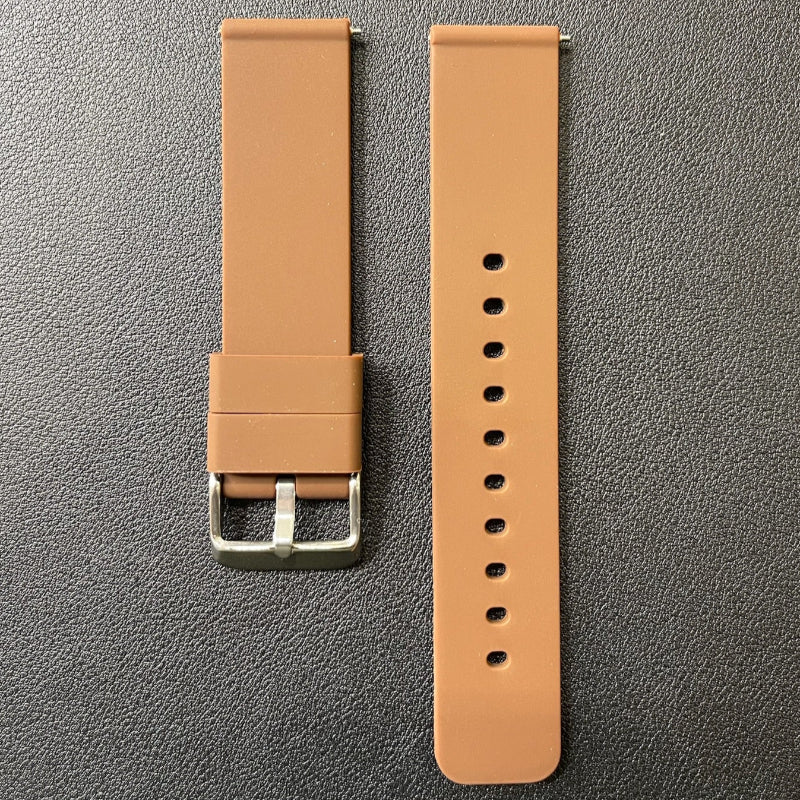 Cinturino in silicone con sgancio rapido, disponibile in vari colori, ansa 20/21 mm, ideale per uso sportivo e quotidiano.