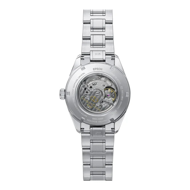 Orologio Orient Star  retro da uomo con quadrante traforatoo non, bilanciere a vista e bracciale in acciaio inox.