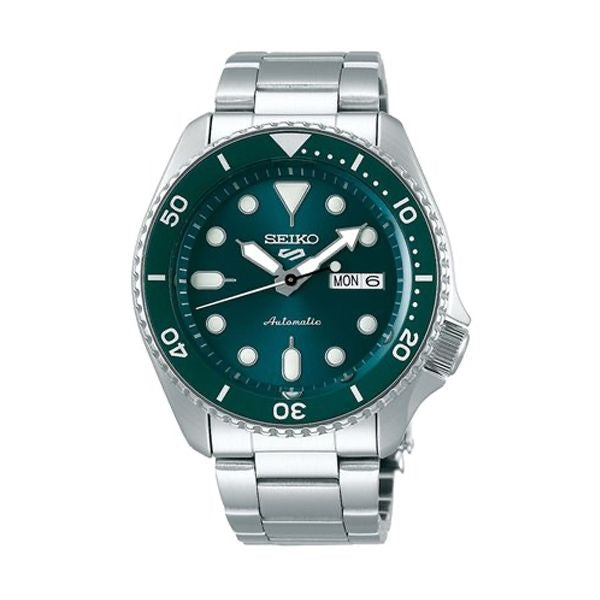 Orologio Seiko SRPD61K1 da uomo con quadrante e ghiera verde e bracciale in acciaio.